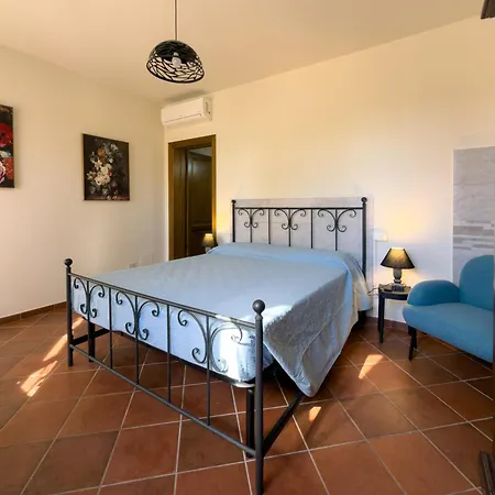 Il Girasole 3*