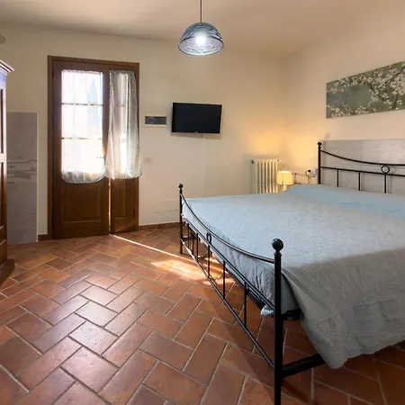 Il Girasole Konukevi 3*